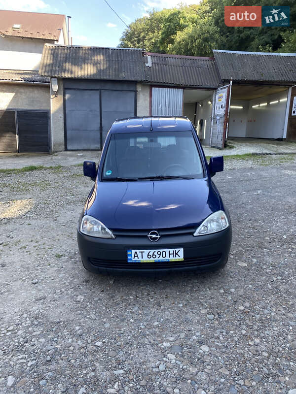 Минивэн Opel Combo 2010 в Галиче