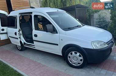 Минивэн Opel Combo 2003 в Золочеве