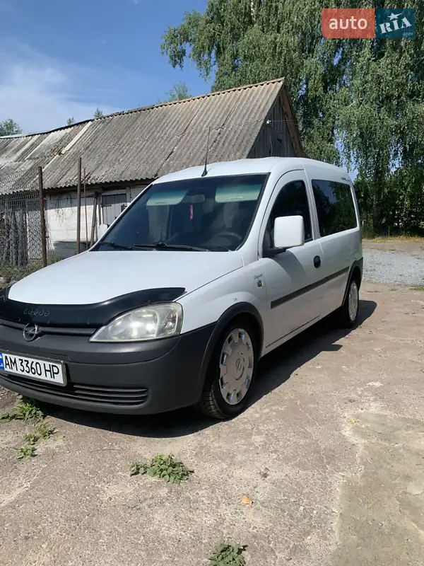 Opel Combo 2009