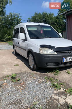 Минивэн Opel Combo 2009 в Звягеле