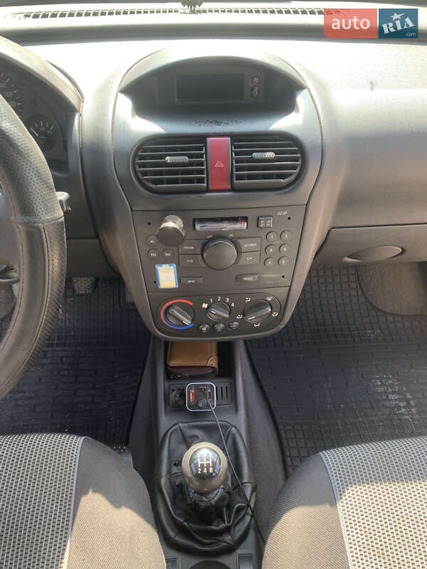 Минивэн Opel Combo 2009 в Звягеле