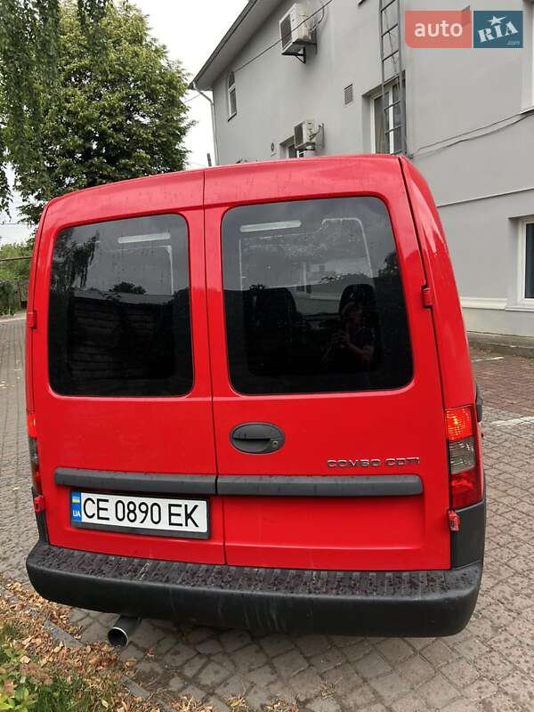 Минивэн Opel Combo 2011 в Черновцах