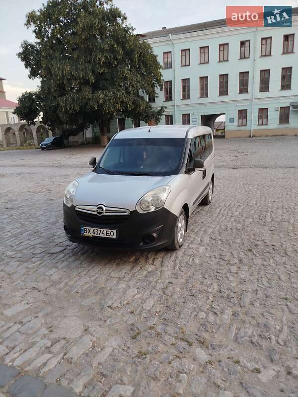 Opel Combo 2013