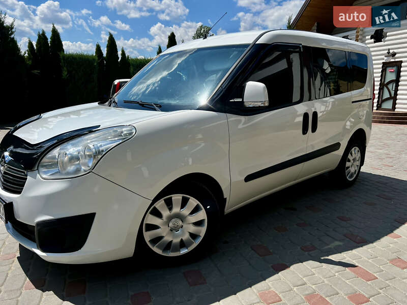 Минивэн Opel Combo 2013 в Тульчине