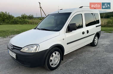 Мінівен Opel Combo 2003 в Золочеві