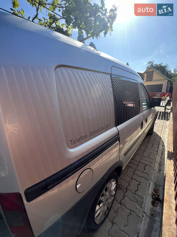 Минивэн Opel Combo 2009 в Луцке