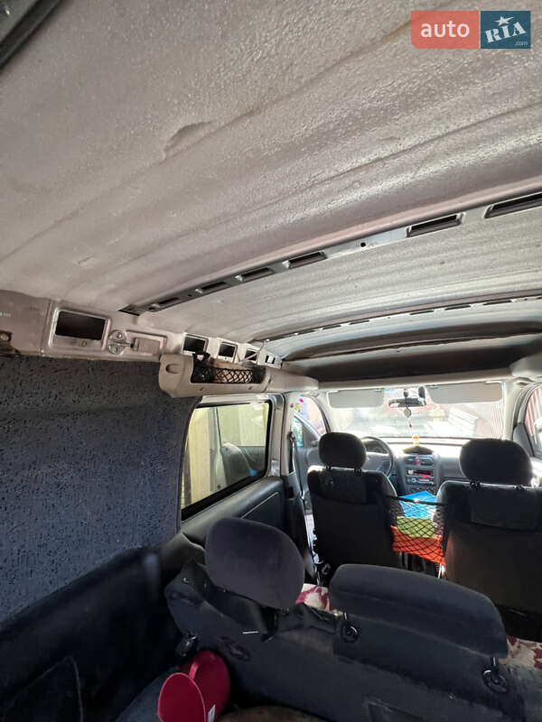Минивэн Opel Combo 2009 в Луцке