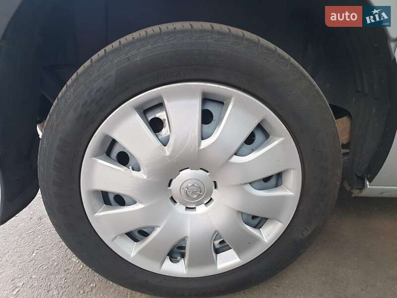 Минивэн Opel Combo 2015 в Кропивницком