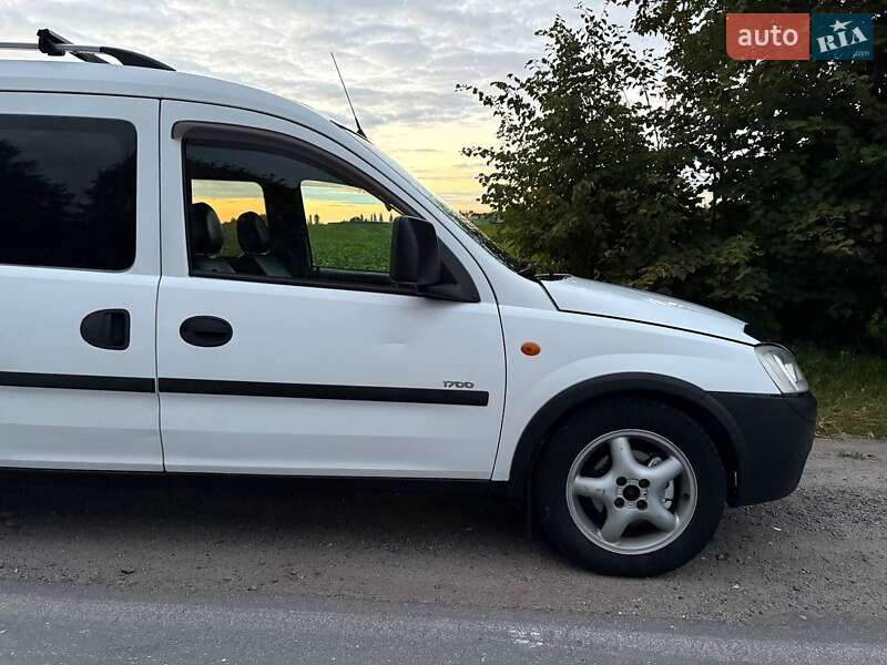 Мінівен Opel Combo 2002 в Козятині
