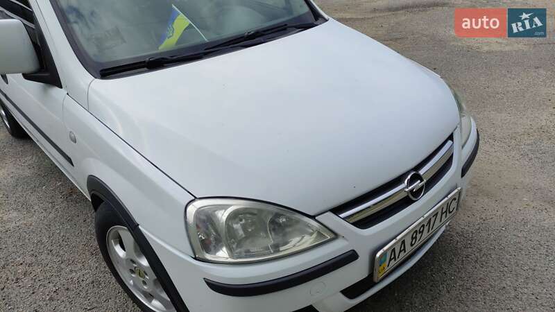 Минивэн Opel Combo 2009 в Полтаве