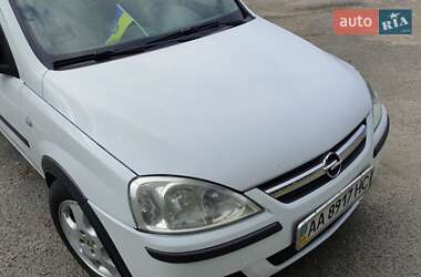Минивэн Opel Combo 2009 в 