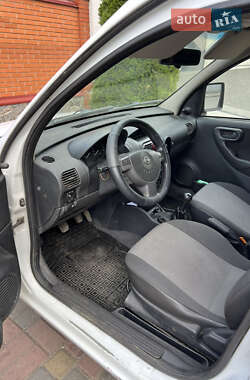 Минивэн Opel Combo 2008 в 