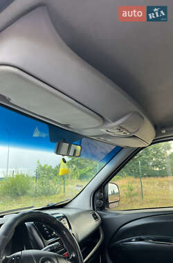 Грузовой фургон Opel Combo 2012 в 