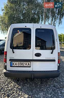 Минивэн Opel Combo 2006 в 