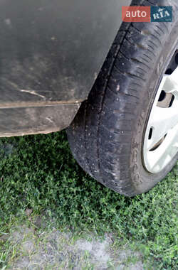 Грузовой фургон Opel Combo 2013 в 