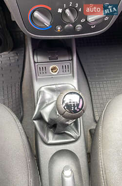 Минивэн Opel Combo 2009 в 