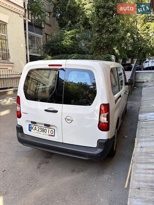 Минивэн Opel Combo 2022 в 