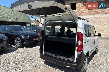 Минивэн Opel Combo 2012 в 