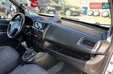 Минивэн Opel Combo 2012 в 