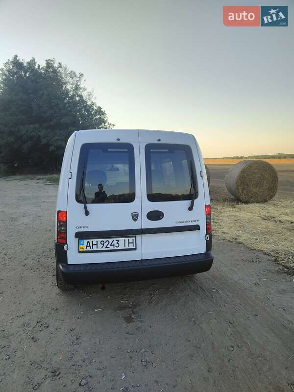 Мінівен Opel Combo 2008 в Вінниці
