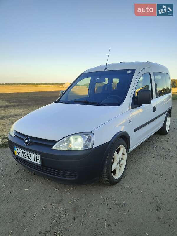 Opel Combo 2008