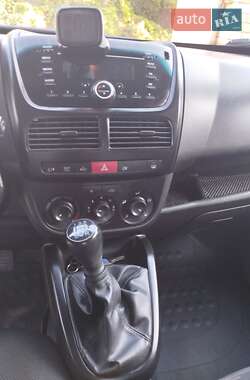 Грузовой фургон Opel Combo 2012 в 
