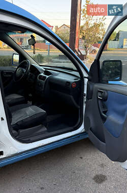 Минивэн Opel Combo 2005 в 