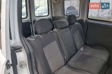 Минивэн Opel Combo 2006 в 