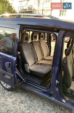 Минивэн Opel Combo 2009 в 