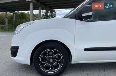 Грузовой фургон Opel Combo 2012 в Коломые