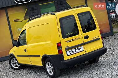 Грузовой фургон Opel Combo 2004 в Стрые