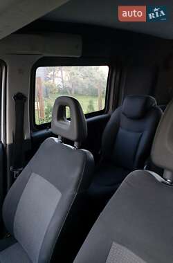 Минивэн Opel Combo 2005 в 