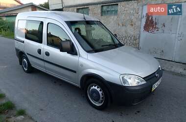 Минивэн Opel Combo 2005 в 