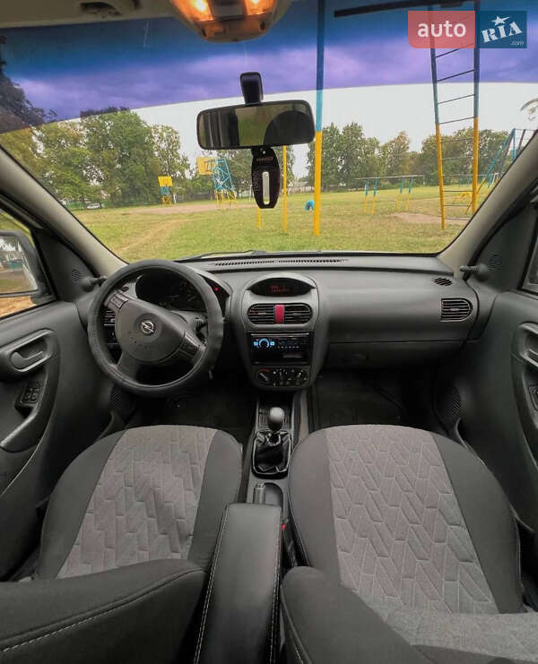 Минивэн Opel Combo 2006 в Киеве