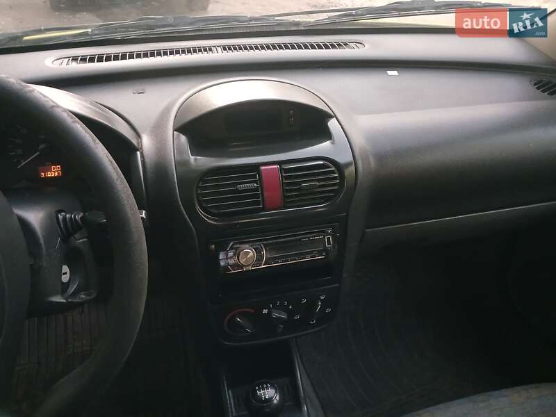 Минивэн Opel Combo 2003 в Ковеле