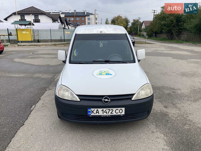 Вантажний фургон Opel Combo 2008 в Милій