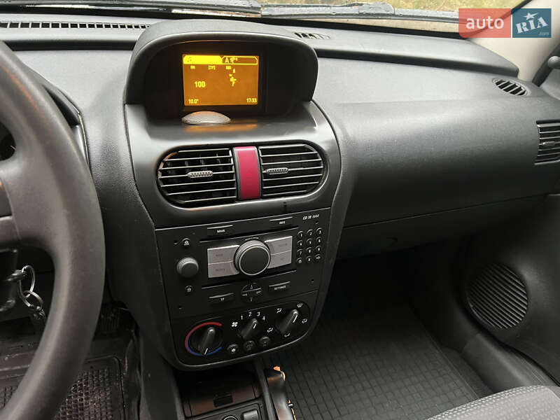 Грузопассажирский фургон Opel Combo 2008 в Киеве