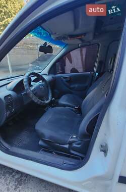 Грузовой фургон Opel Combo 2008 в 