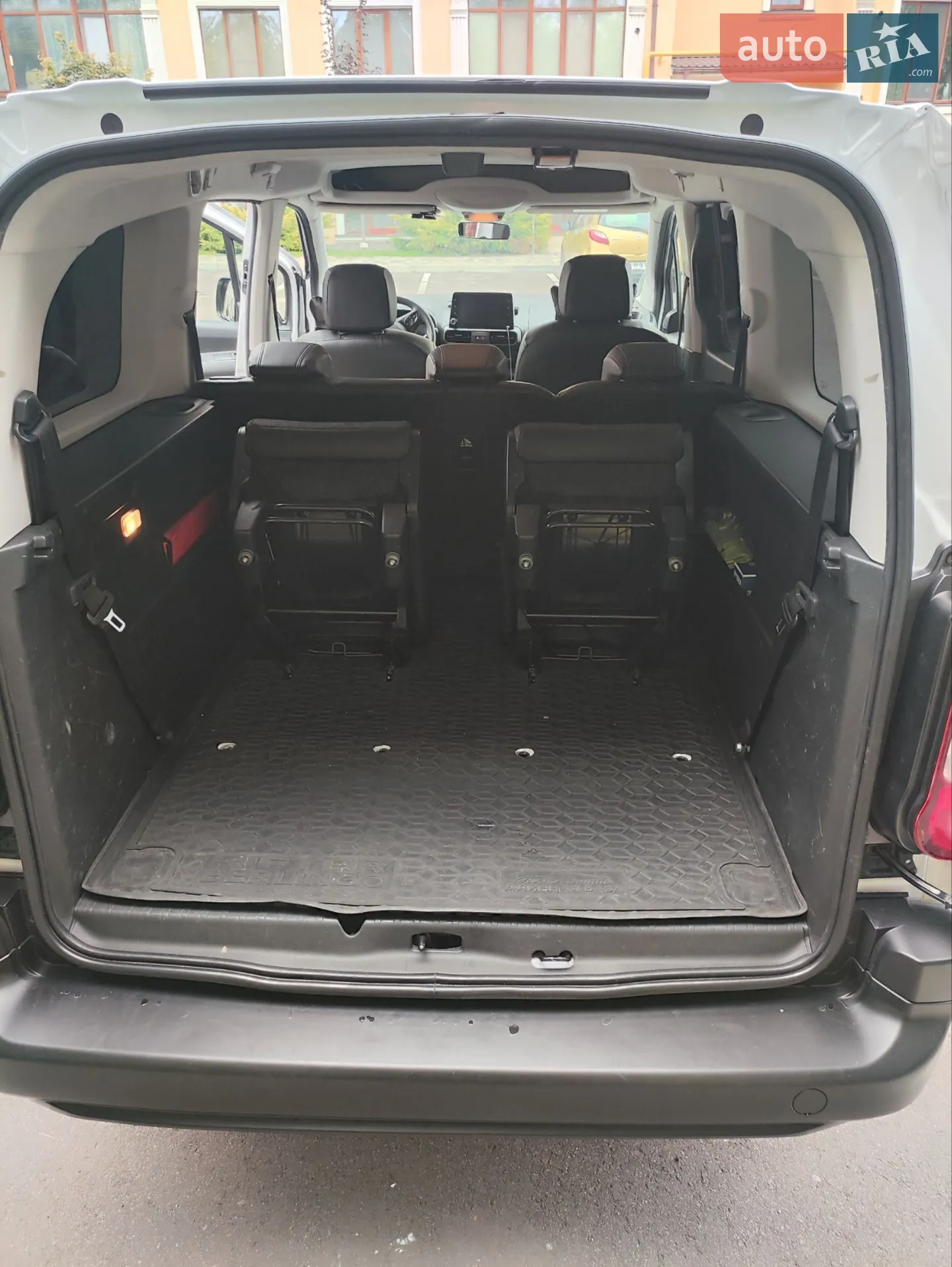 2022 Opel Combo - мініатюра 8