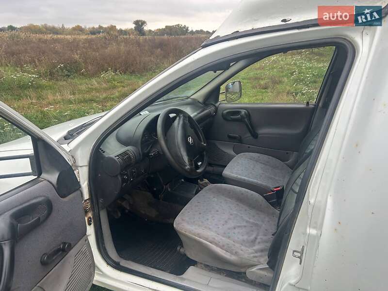 Грузовой фургон Opel Combo 1999 в Первомайске фото 10 Грузовой фургон Opel Combo 1999 в Первомайске