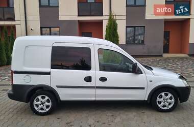 Минивэн Opel Combo 2005 в 