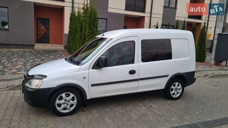 Мінівен Opel Combo 2005 в Луцьку фото 35 Мінівен Opel Combo 2005 в Луцьку