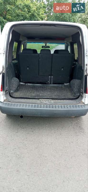 Минивэн Opel Combo 2010 в Врадиевке