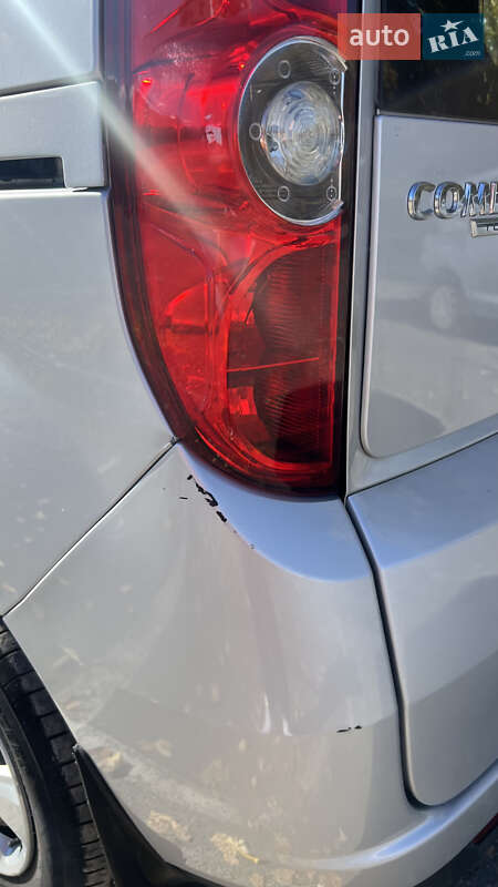 Мінівен Opel Combo 2012 в Броварах