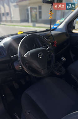Минивэн Opel Combo 2012 в 