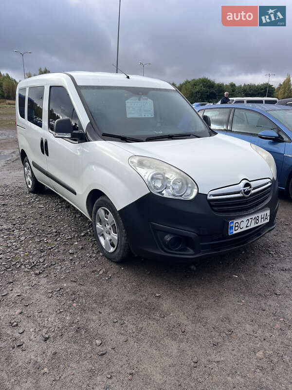 Минивэн Opel Combo 2013 в 