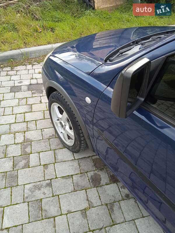 Минивэн Opel Combo 2008 в 