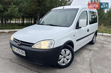Мінівен Opel Combo 2004 в Золочеві