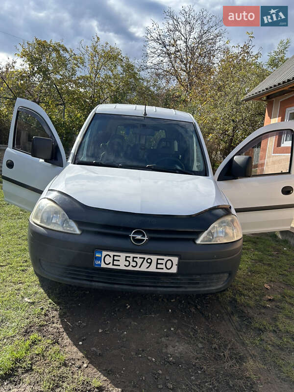 Минивэн Opel Combo 2007 в Новоселице фото Минивэн Opel Combo 2007 в Новоселице