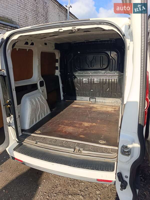 Вантажний фургон Opel Combo 2012 в Дніпрі